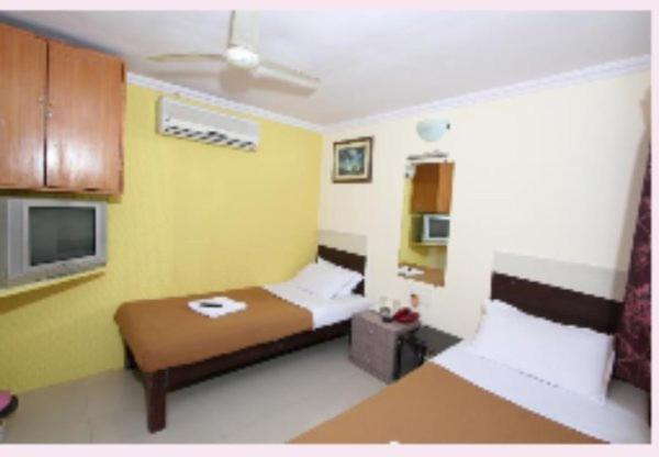Hotel Sapphire Residency Mumbai Zimmer foto